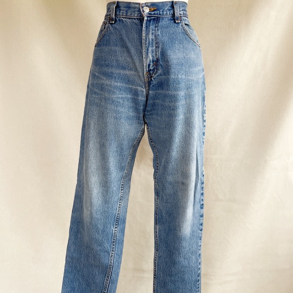 Perfectly Worn Levi’s Mom Jeans - Picture 2 of 7